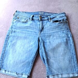 Levis Modern skinny shorts